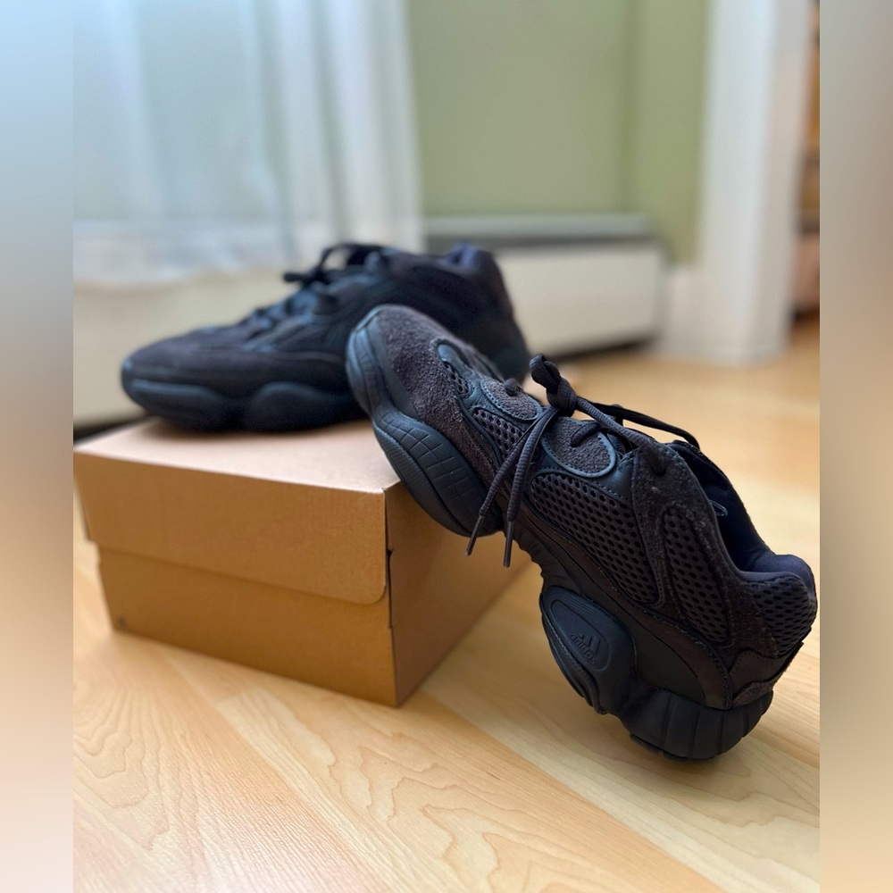 Adidas Yeezy 500 utility black